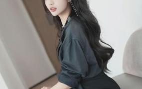 御姐美女图片,性感与气质并存的美丽演绎